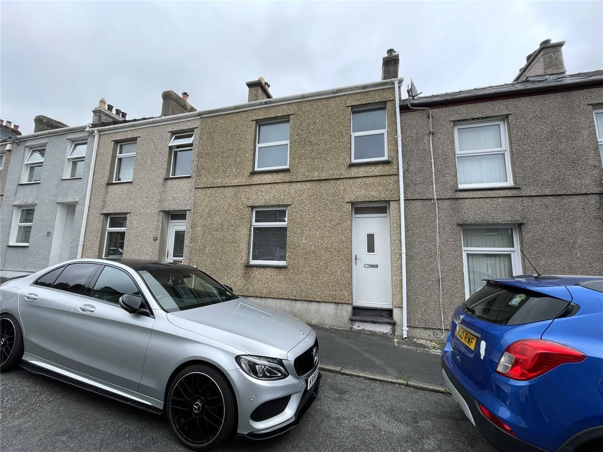 Eleanor Street, Caernarfon, Gwynedd, LL55