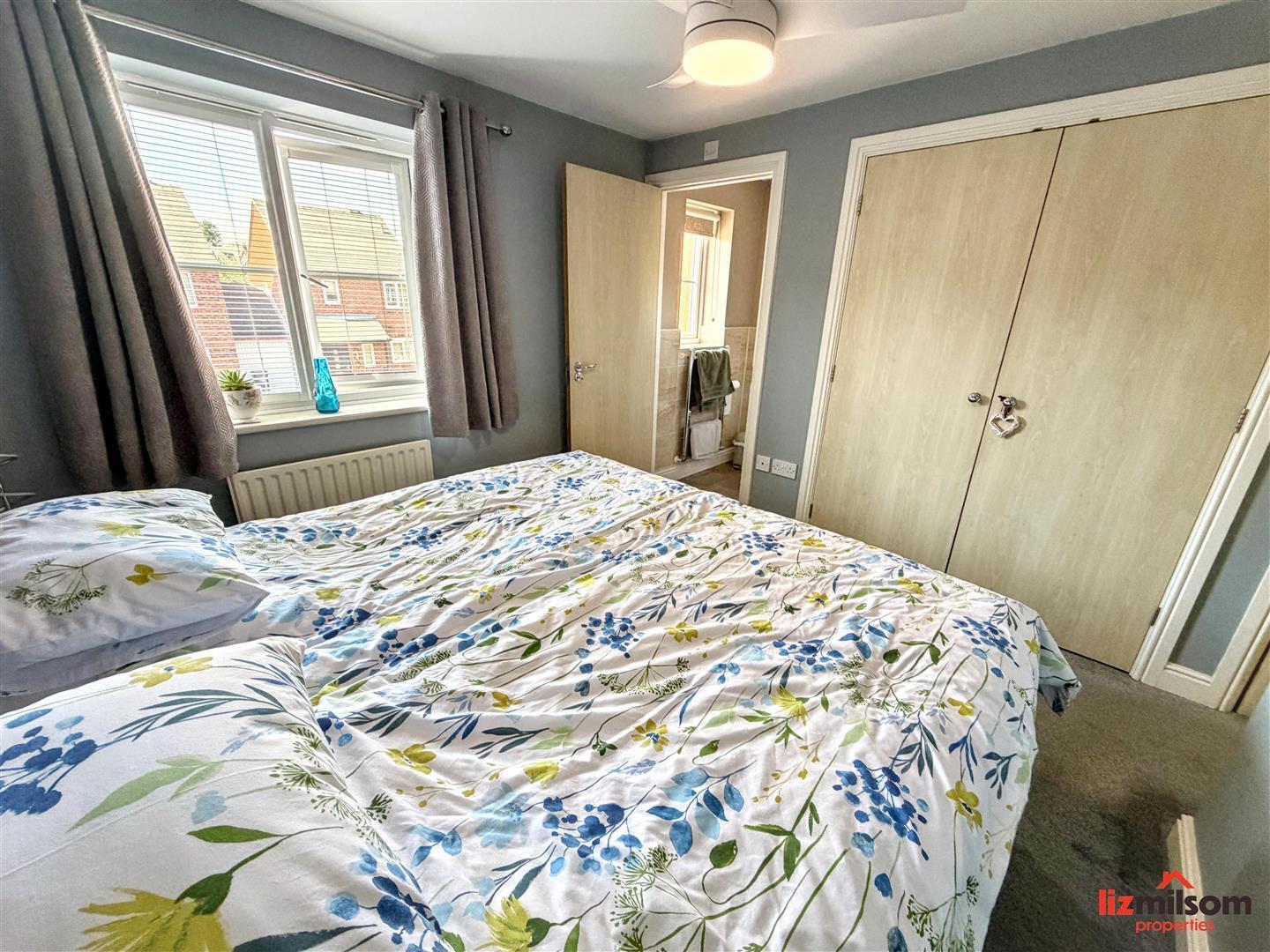 Castle Croft, Castle Gresley, DE11 9HH Image 8