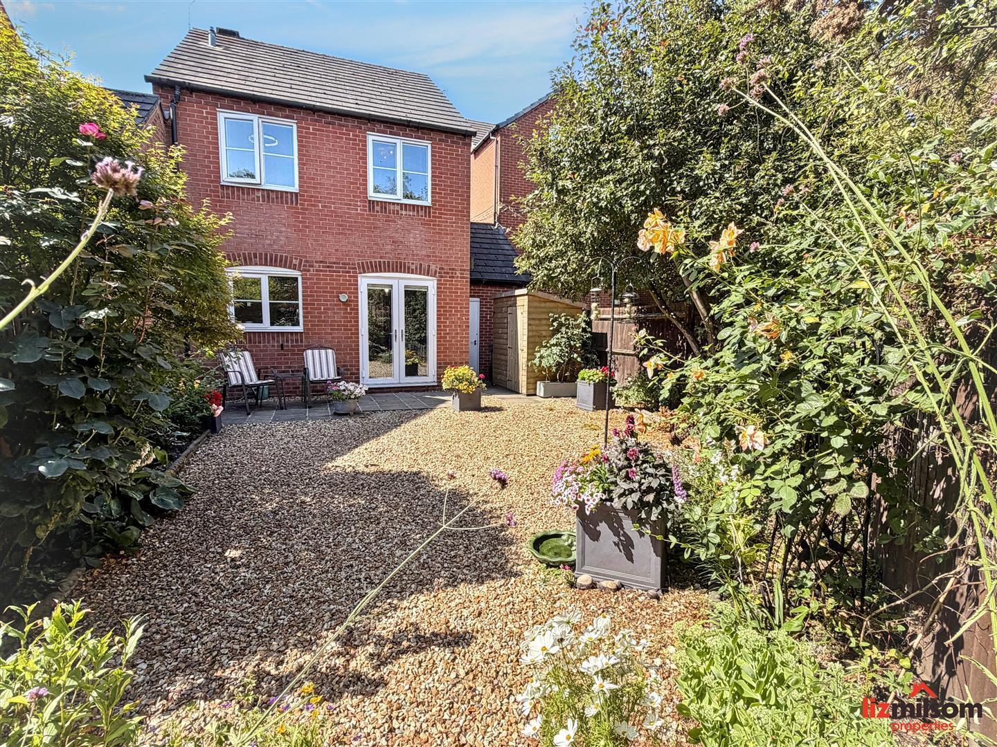 Castle Croft, Castle Gresley, DE11 9HH Image 14