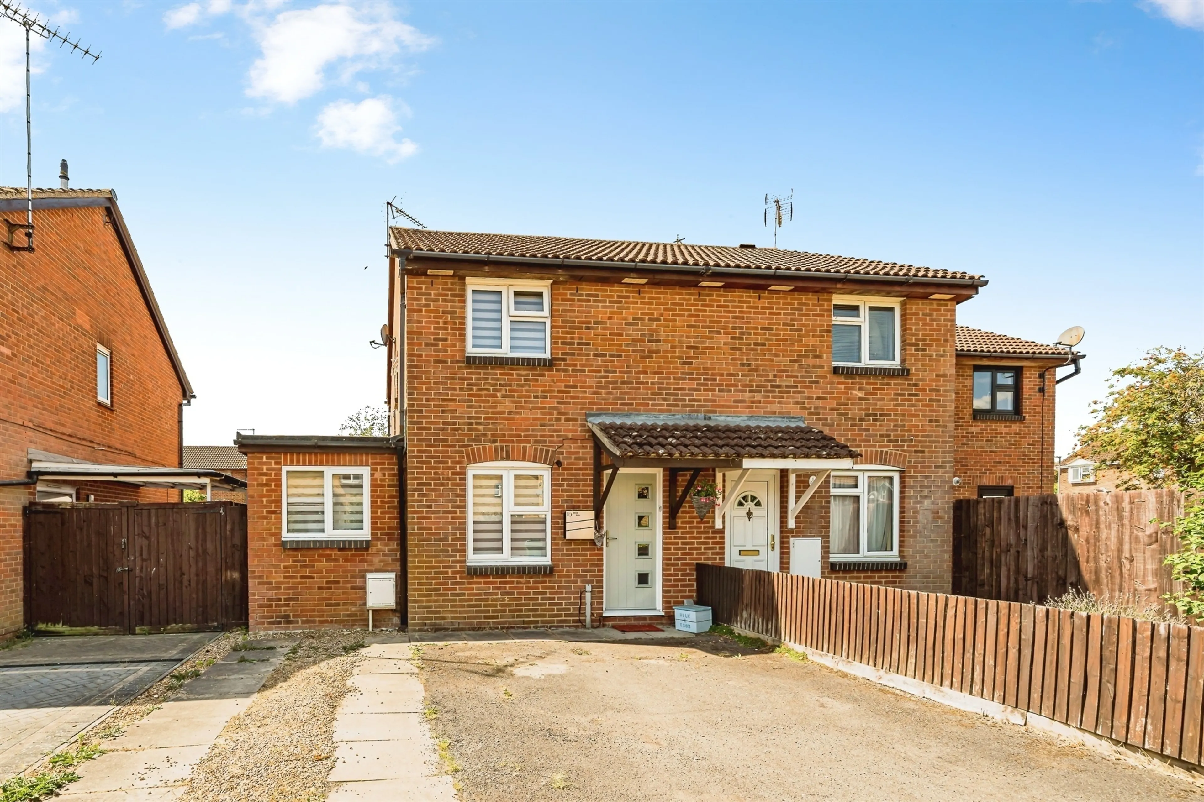 Property photo 0