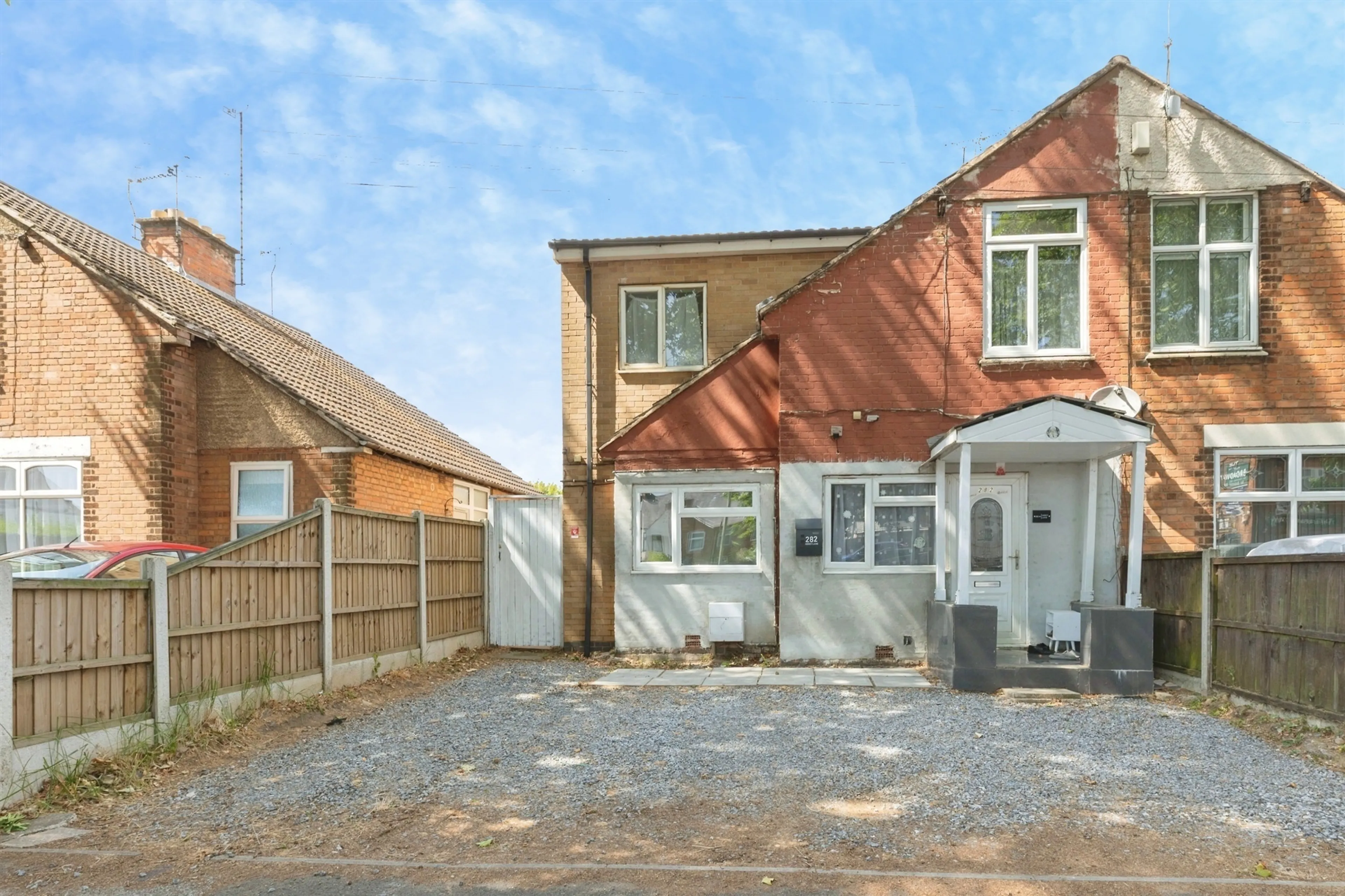 Property photo 0