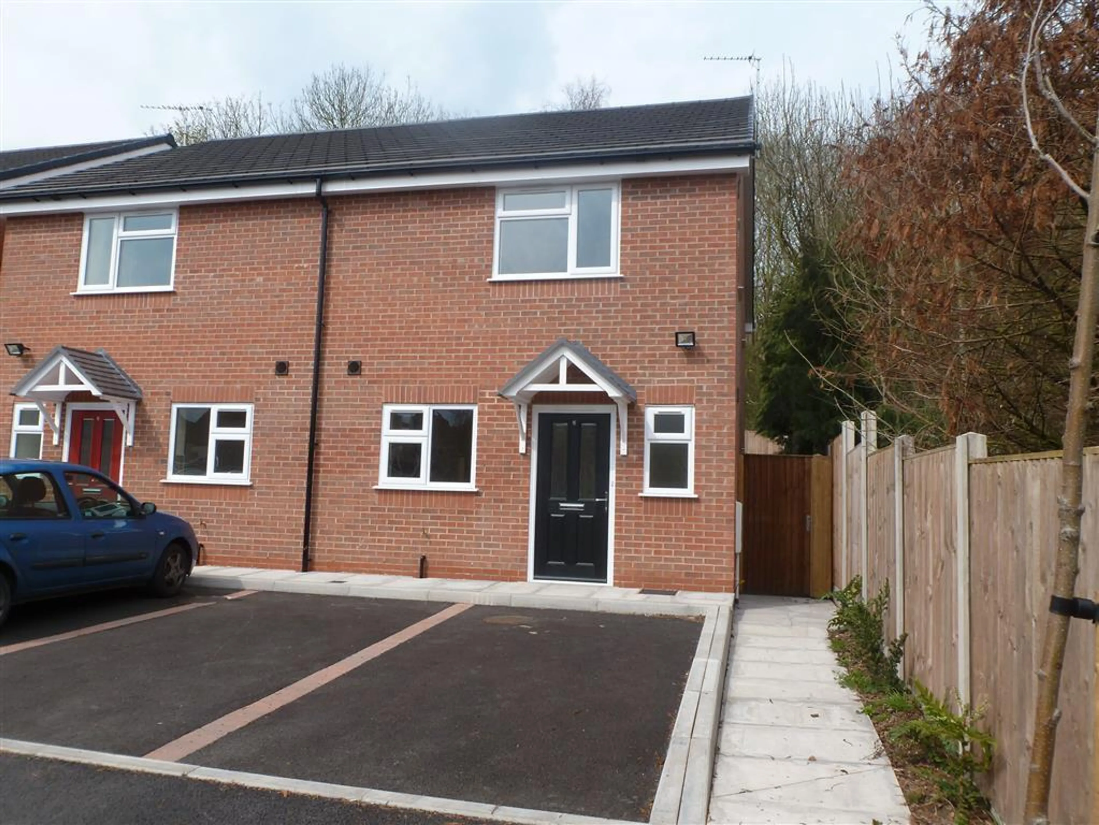 Property photo 0