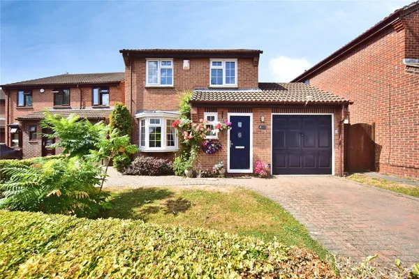 Glamis Close, Chatham, Kent, ME5