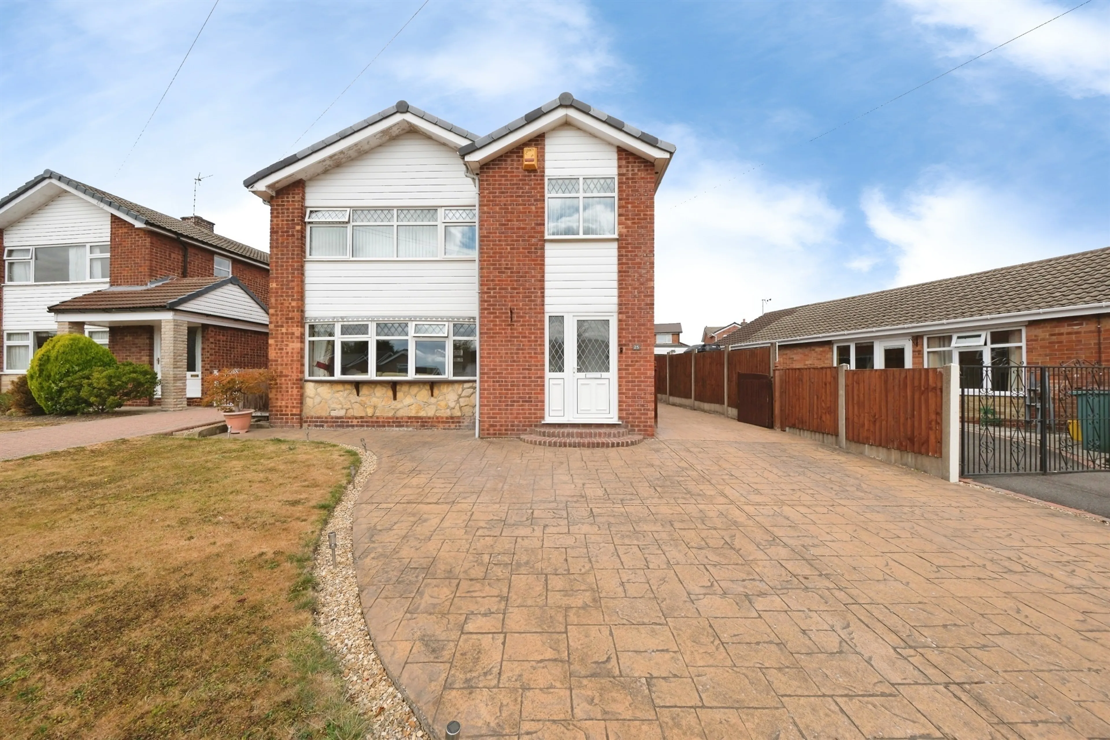Property photo 0