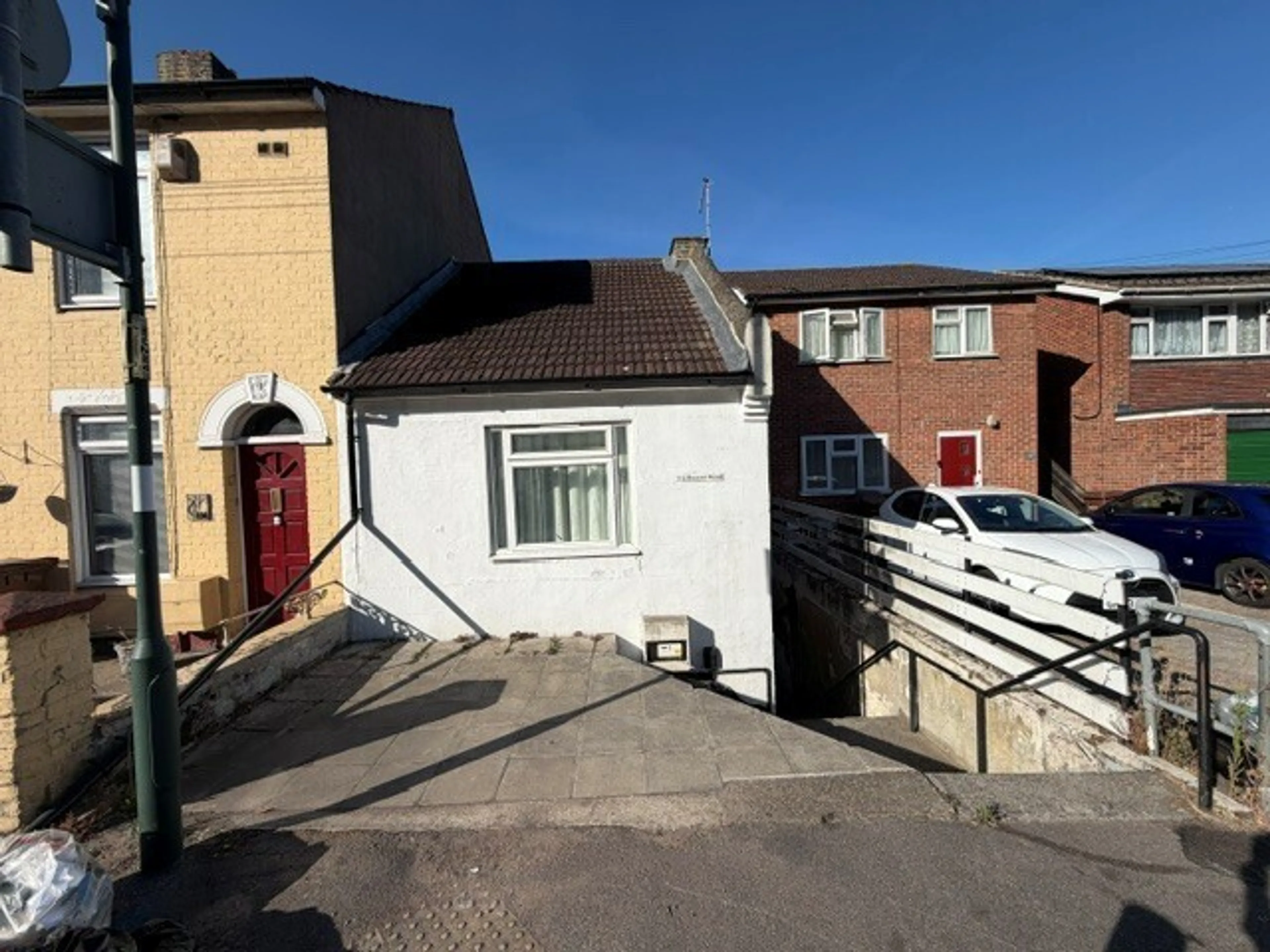 Property photo 0