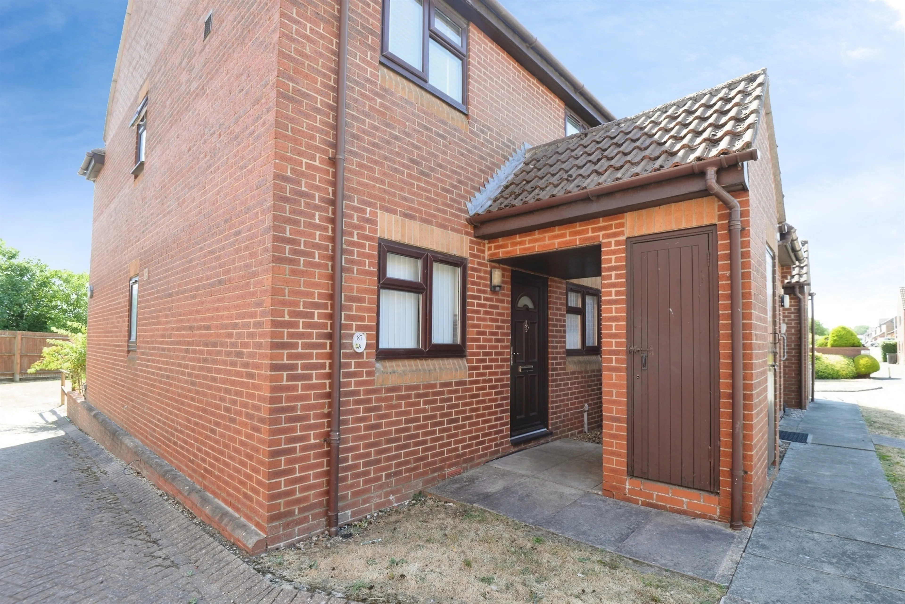 Property photo 0