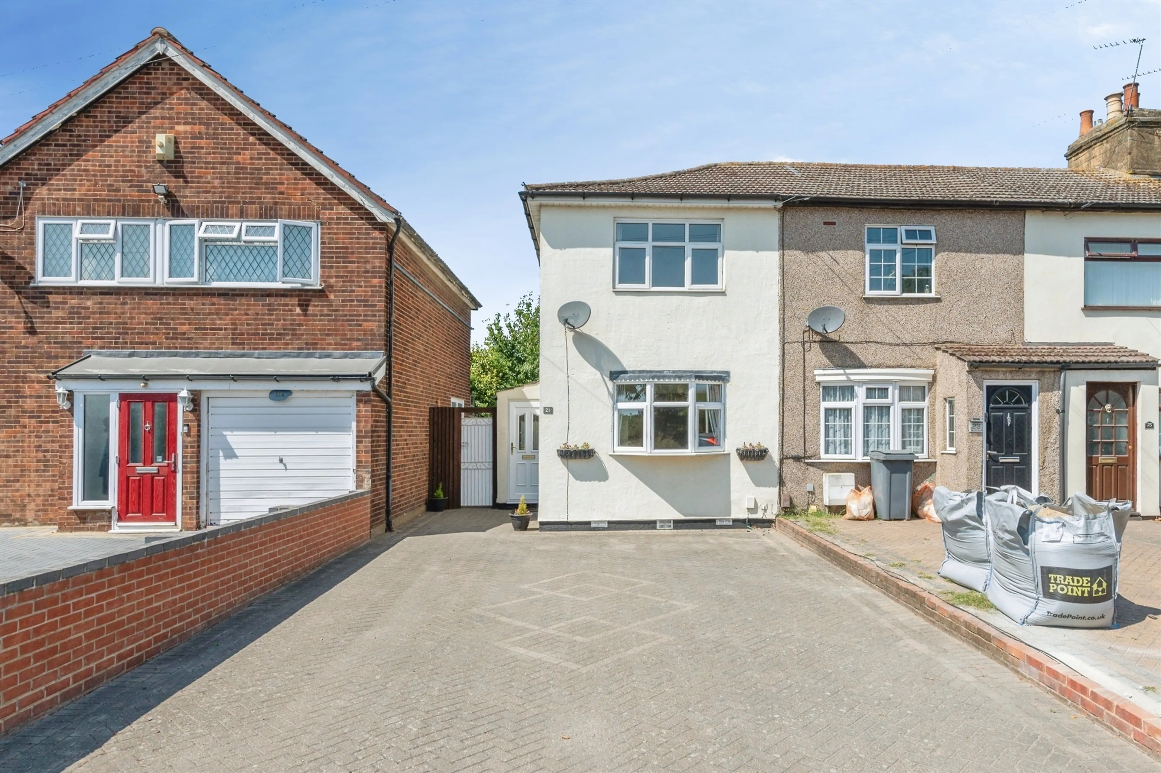 Property at Rainham Road, Rainham