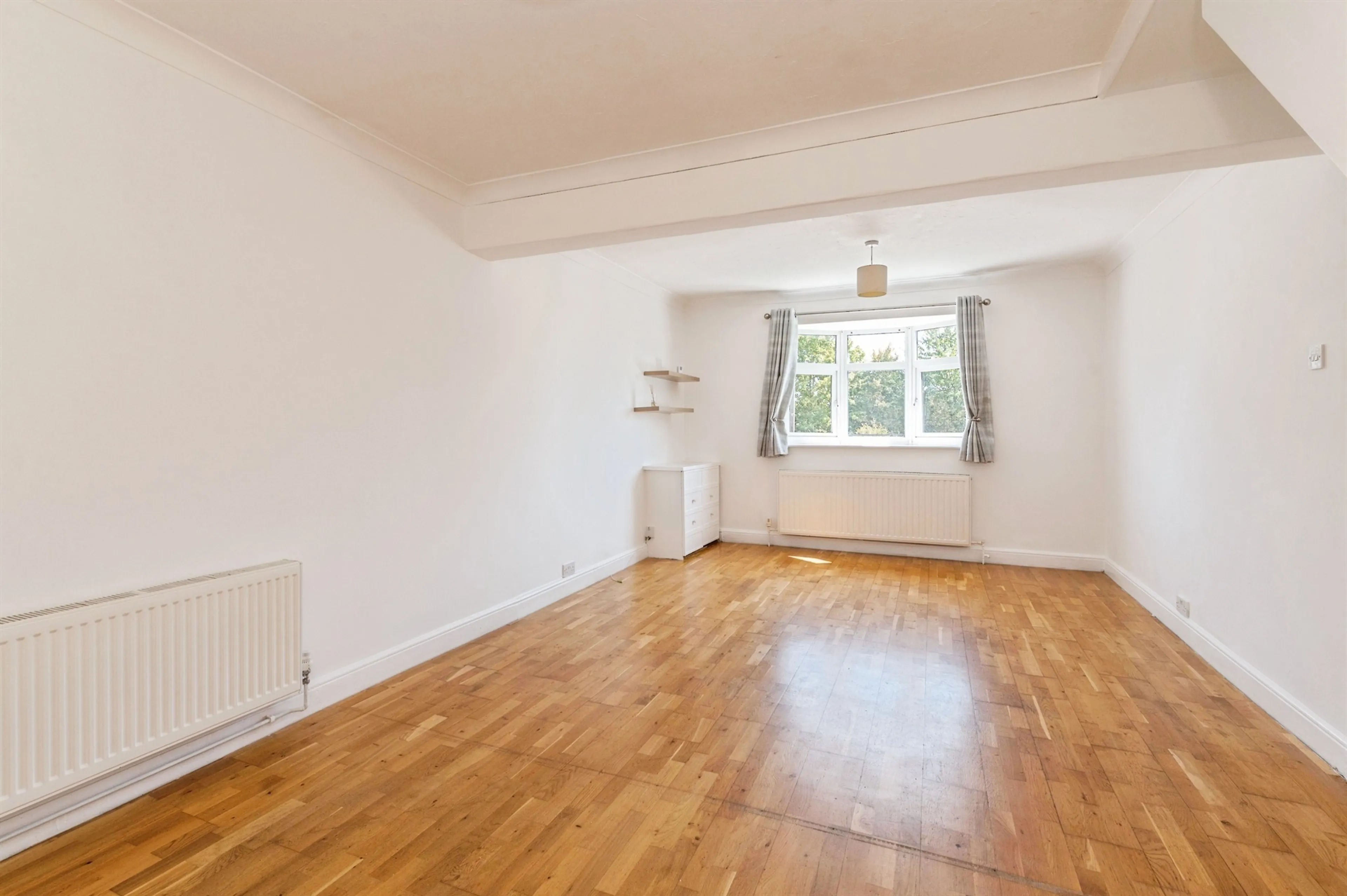 Property at Rainham Road, Rainham
