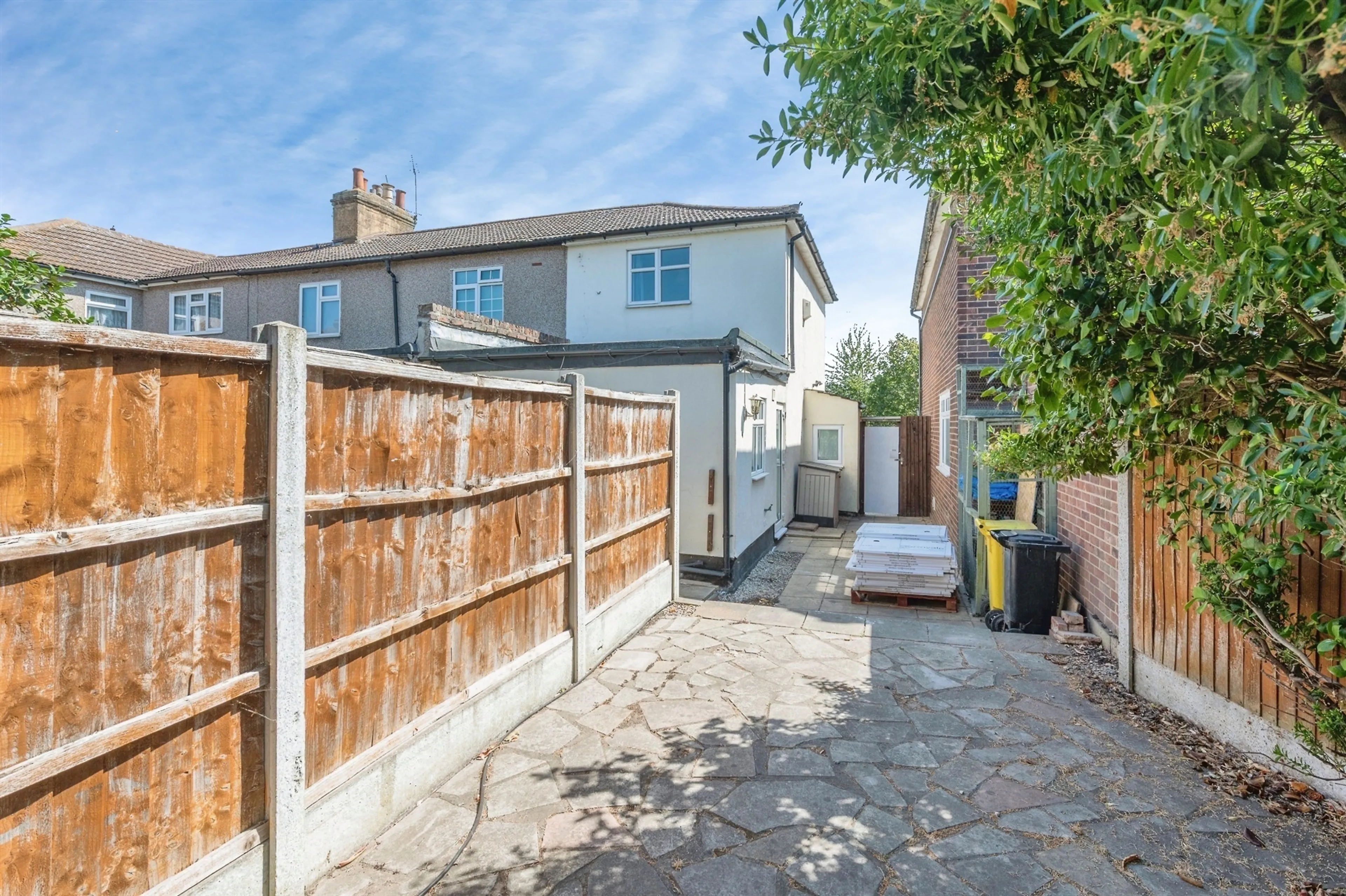 Property at Rainham Road, Rainham