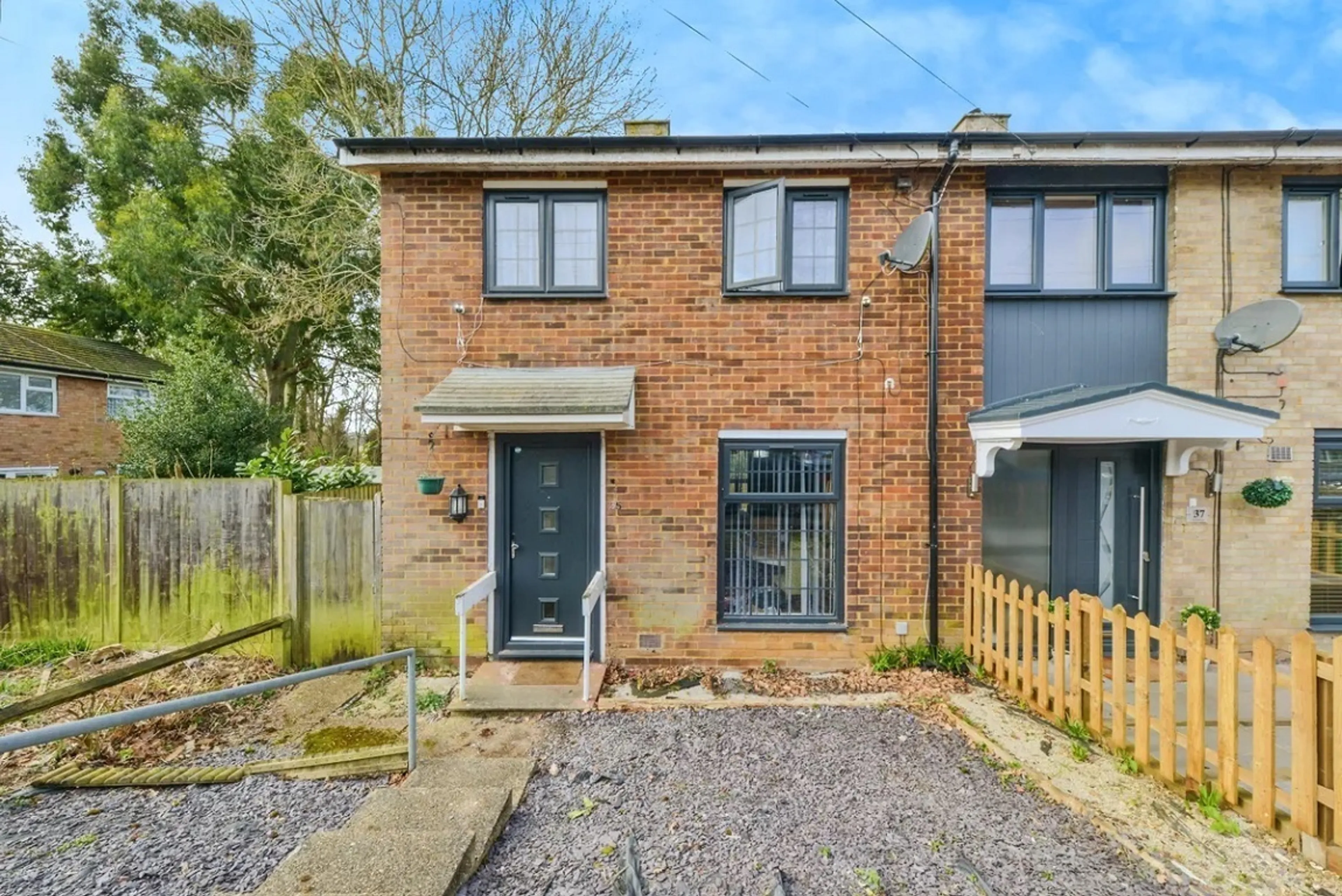 Property photo 0