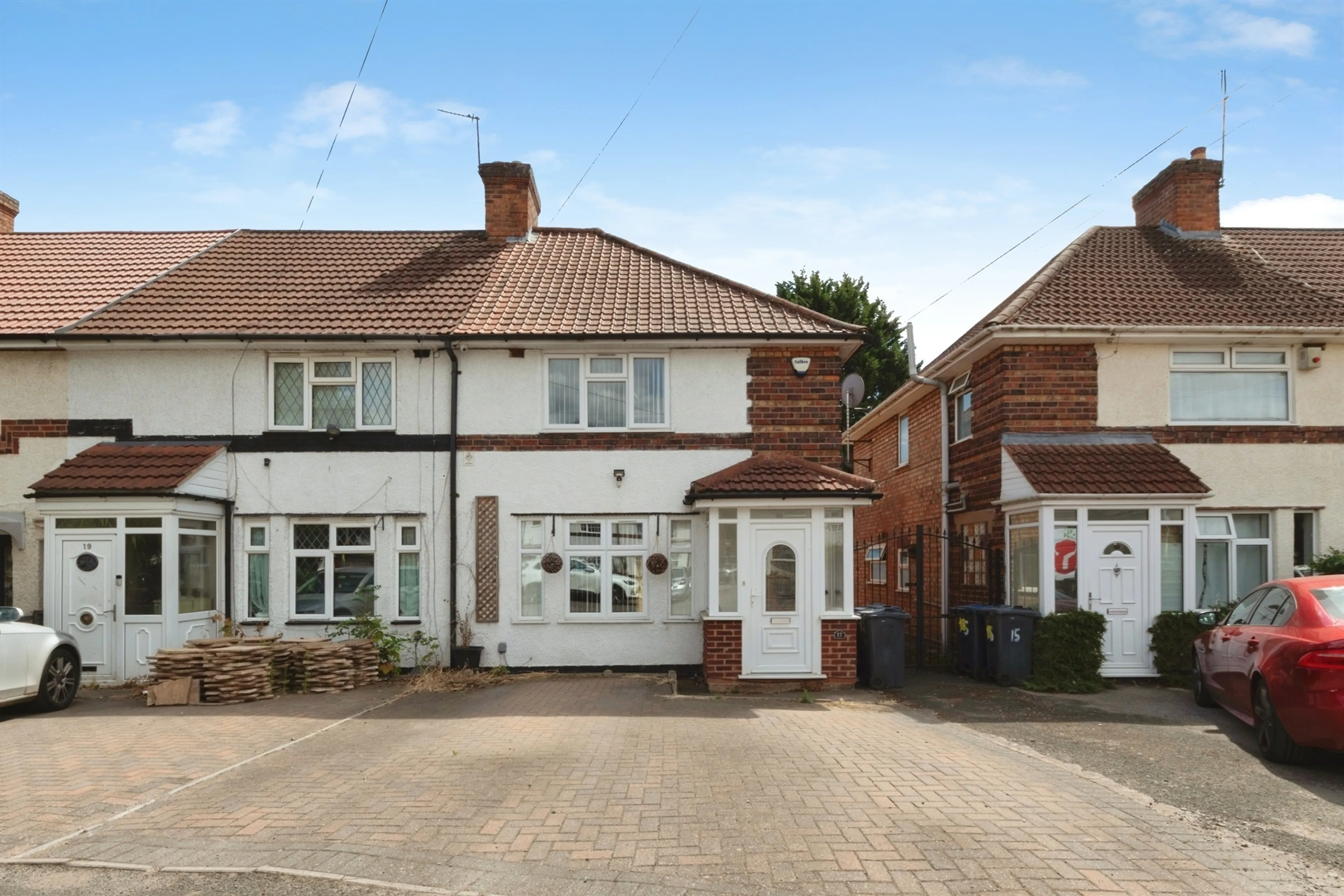 Property photo 0