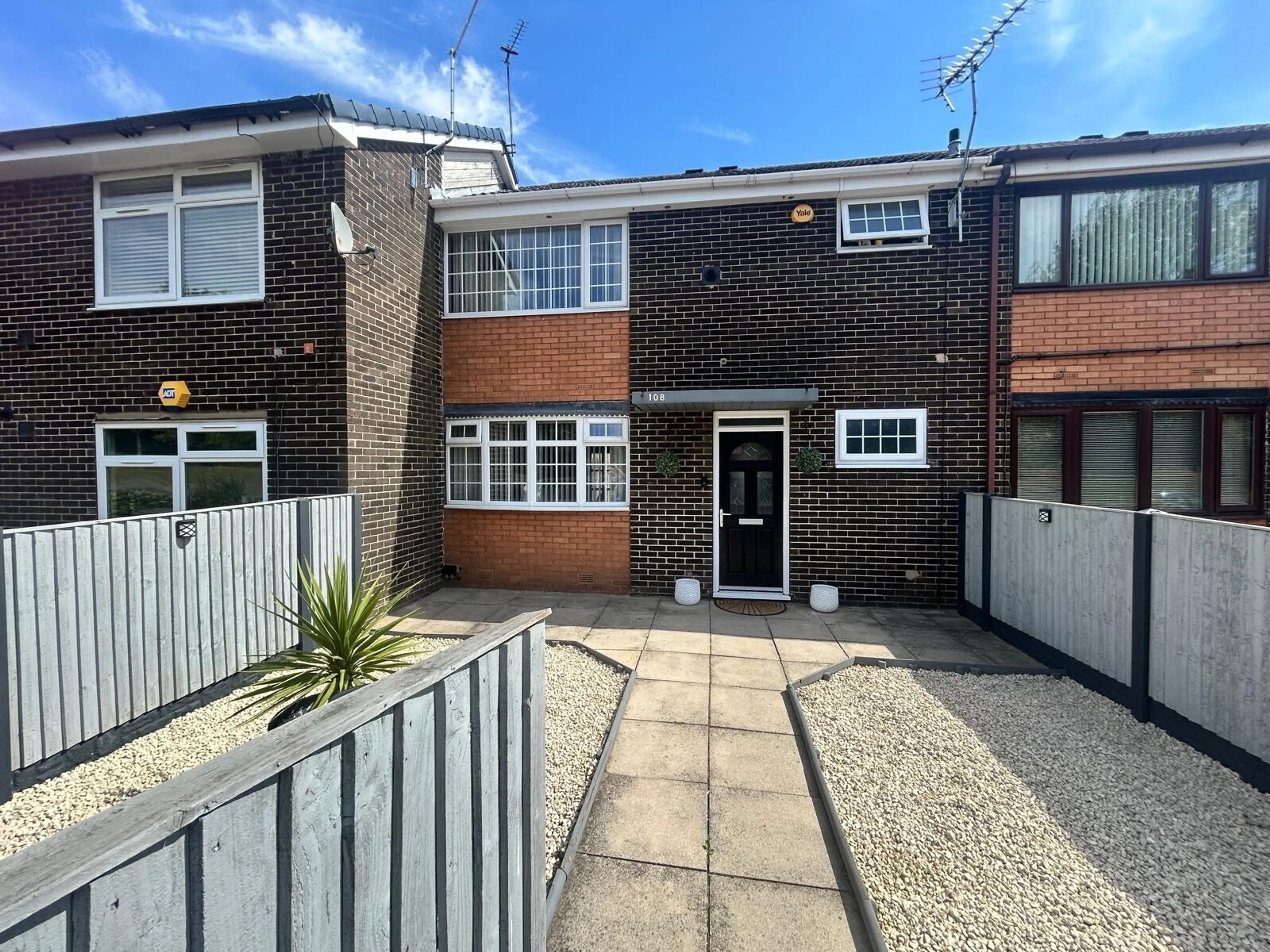 Property photo 0