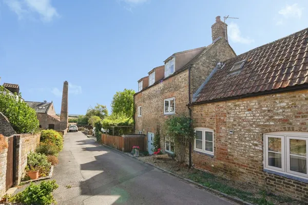 Fromebridge Lane, Whitminster, Glouce...