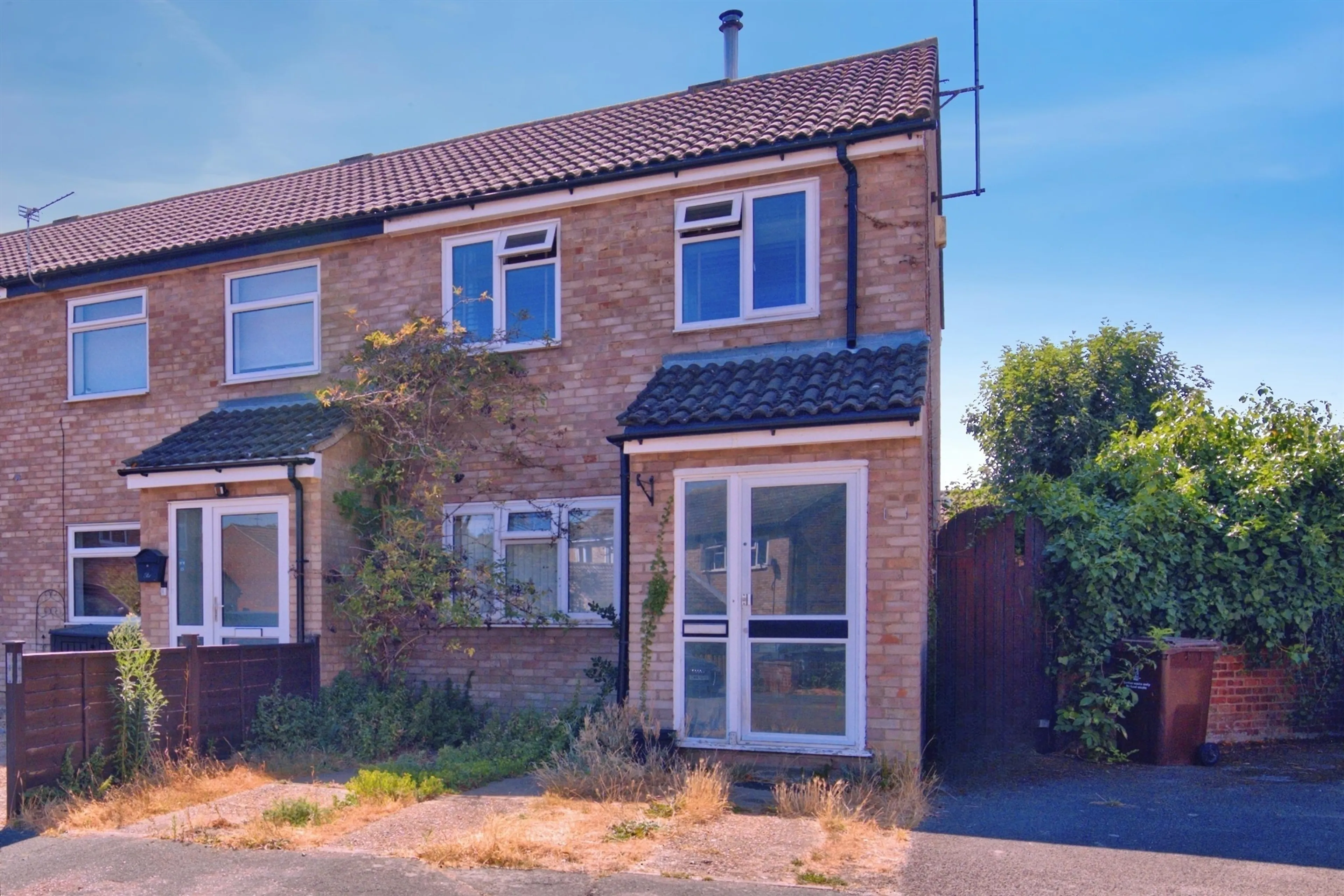 Property photo 0