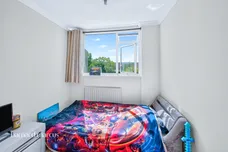 Emlyn Road, Horley