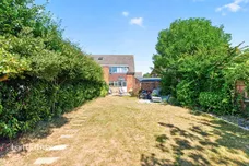 Emlyn Road, Horley