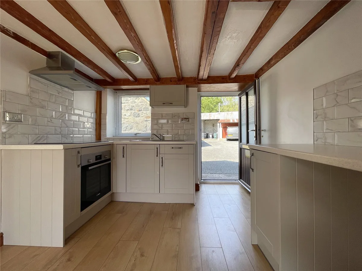 Gwern Borter Manor, Rowen, Conwy, LL32