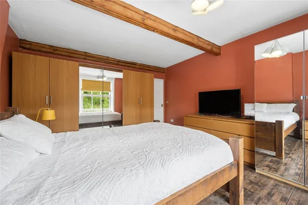 Ealees, Littleborough, OL15 photo 13