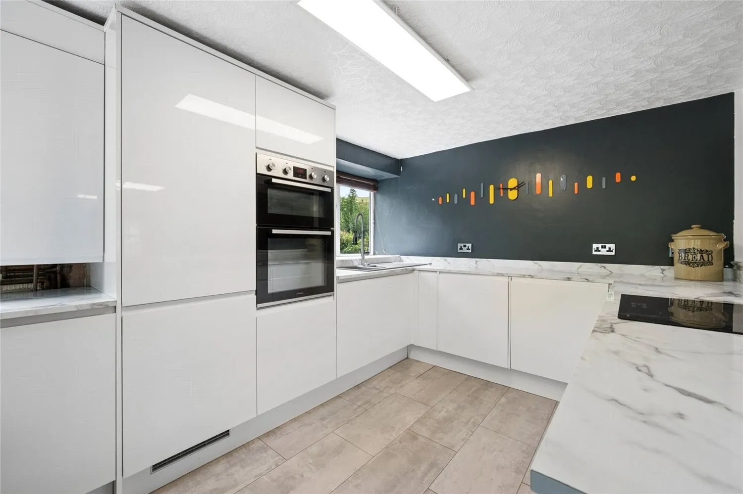 Ealees, Littleborough, OL15 photo 19