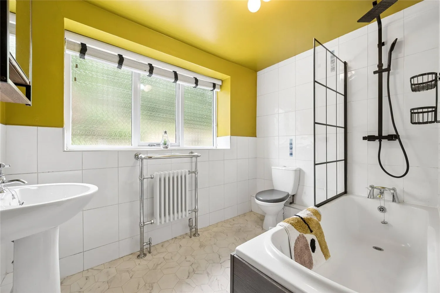 Ealees, Littleborough, OL15 photo 25
