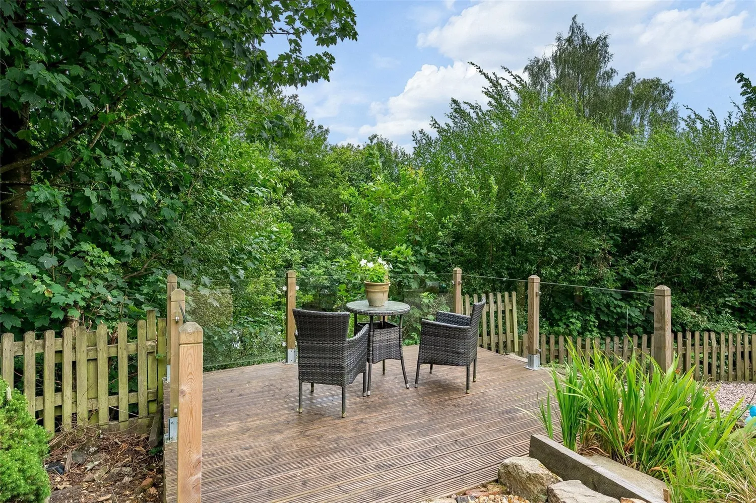 Ealees, Littleborough, OL15 photo 28