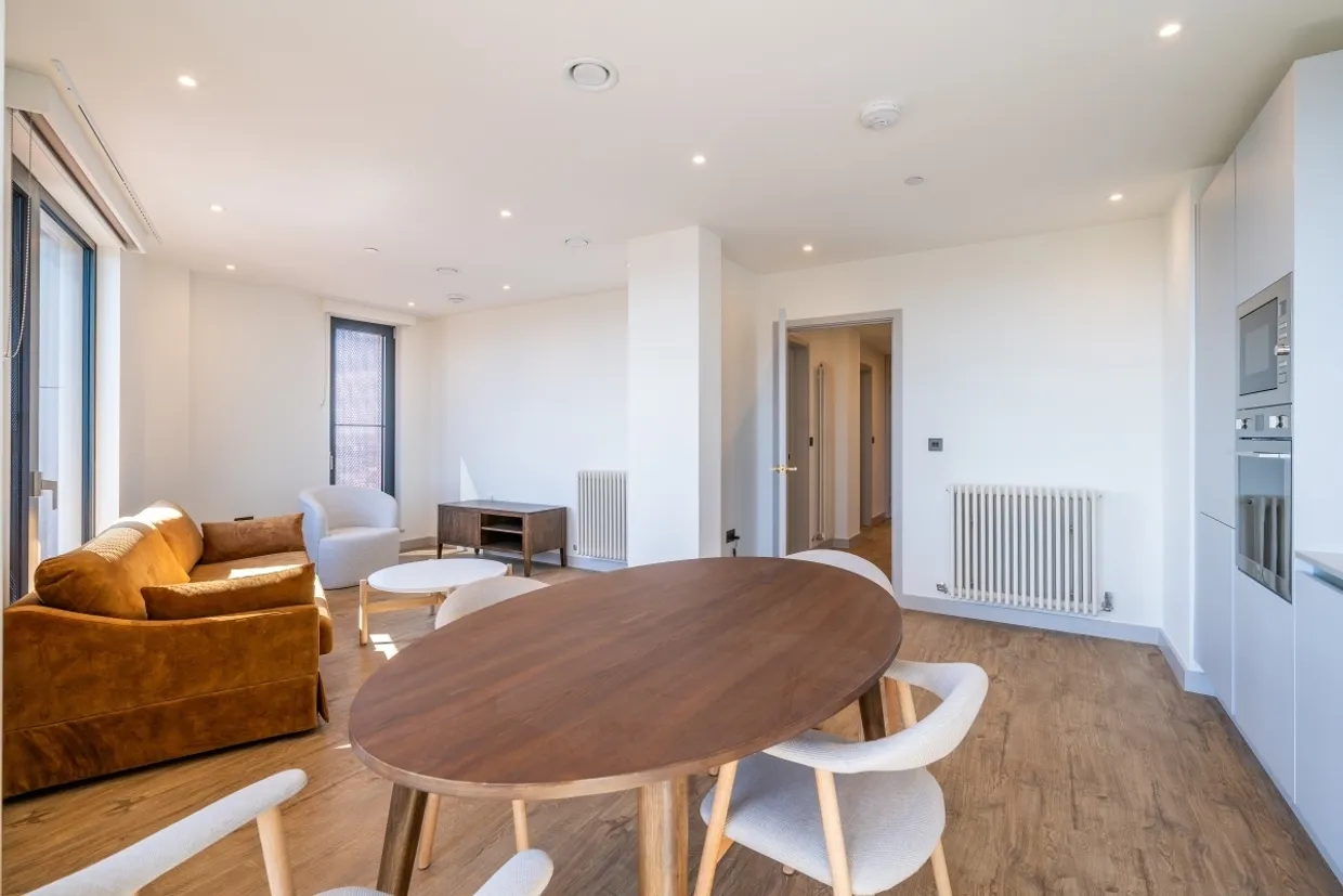 The Eades, 11 Selborne Road London E17 photo 2