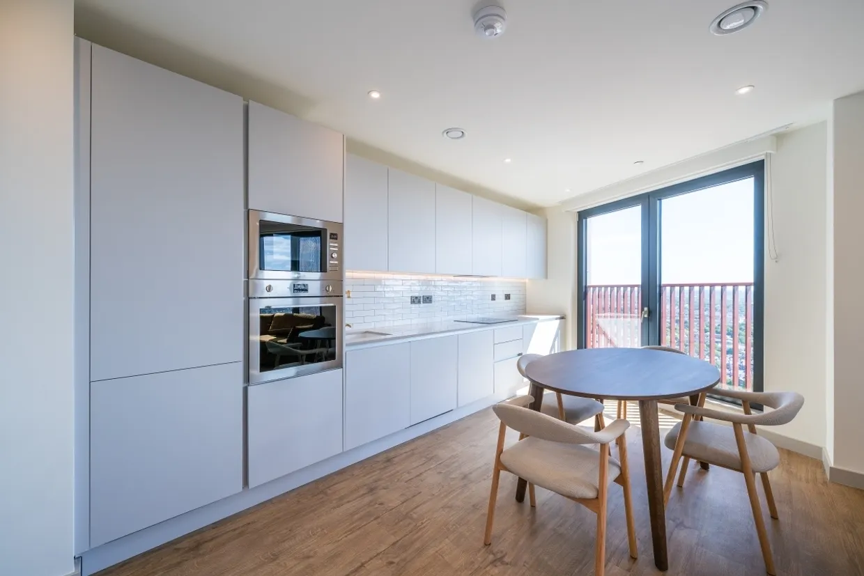 The Eades, 11 Selborne Road London E17 photo 4
