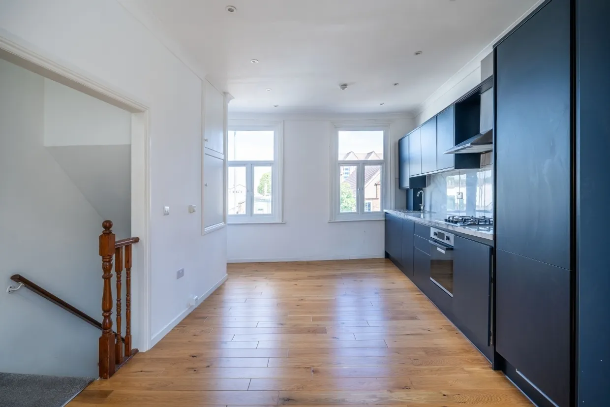 Cavendish Road London SW12 photo 5