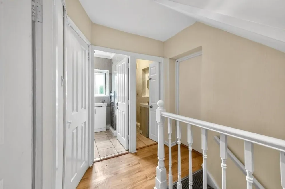 George Crescent London N10 photo 8