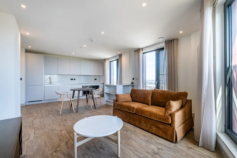 The Eades, 11 Selborne Road London E17 photo 2