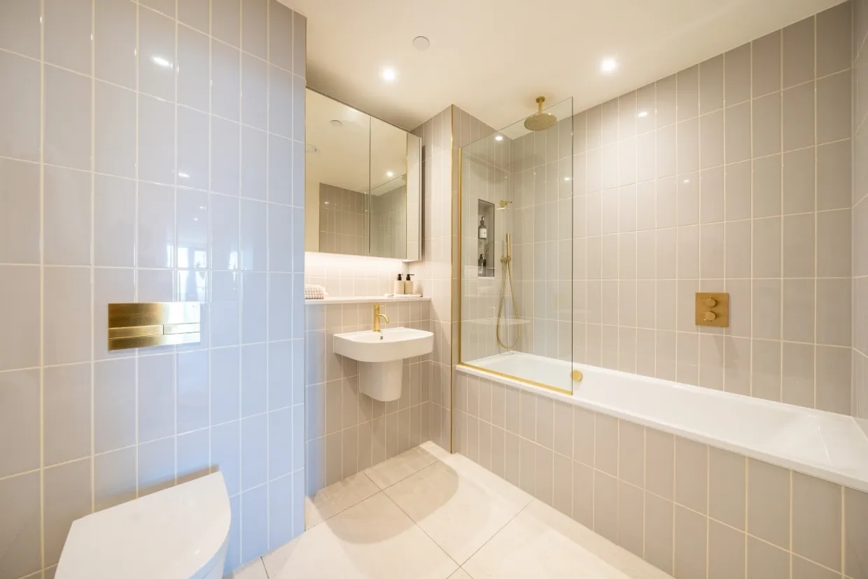 The Eades, 11 Selborne Road London E17 photo 6