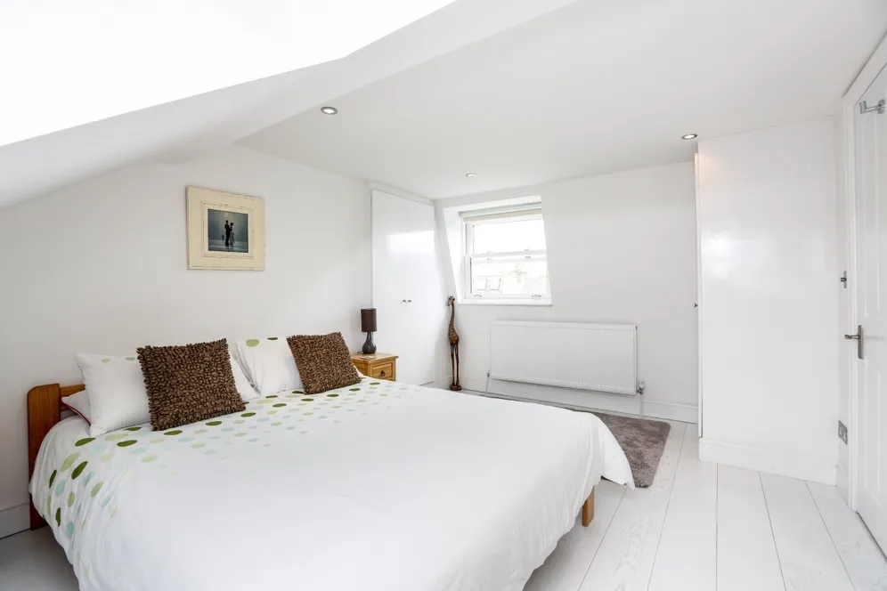 Penwith Road London SW18 photo 6