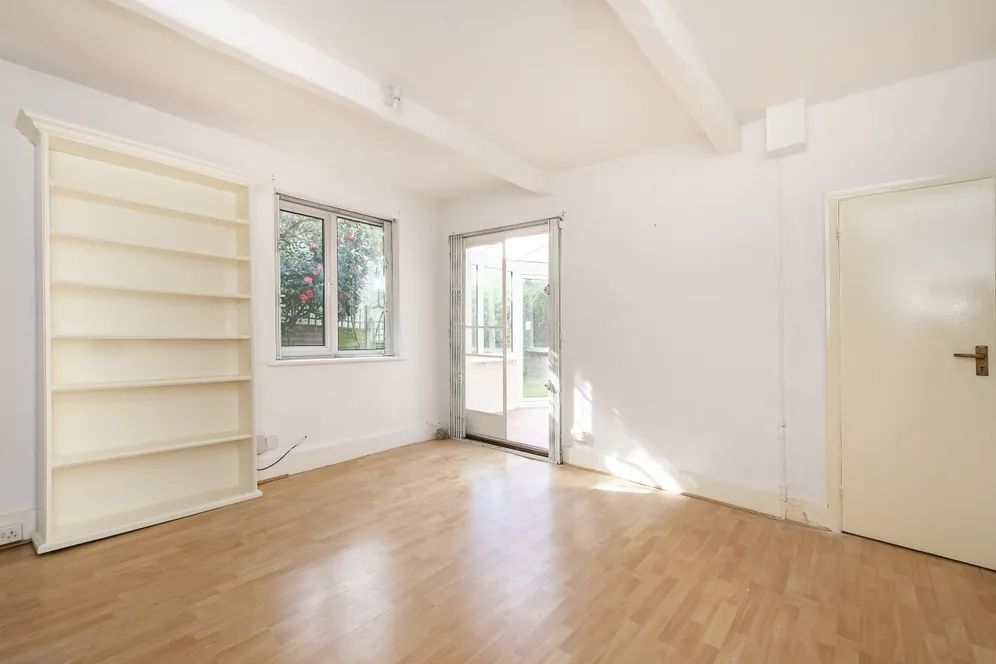 Castelnau London SW13 photo 13