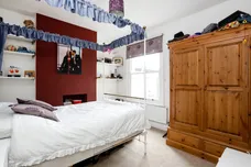 Penwith Road London SW18 photo 8