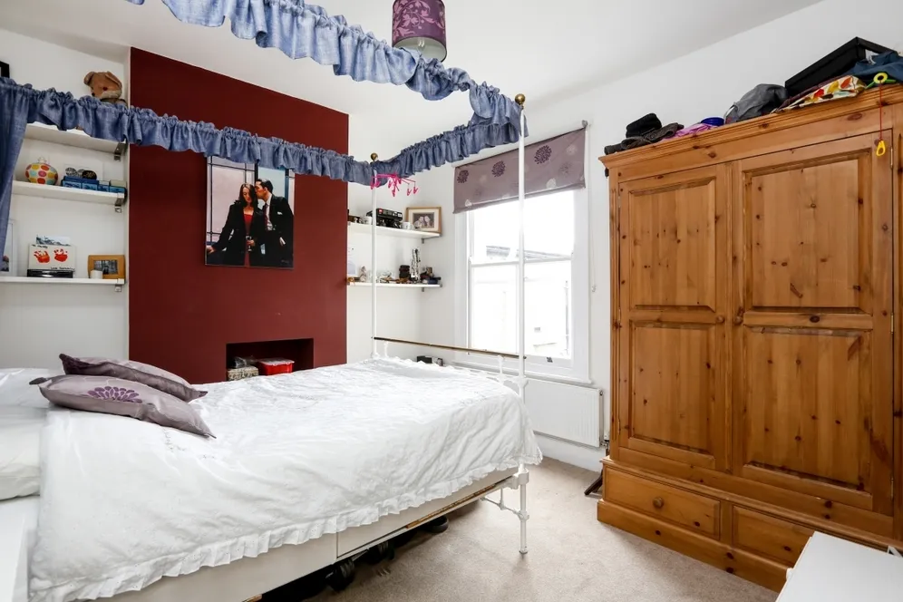 Penwith Road London SW18 photo 8