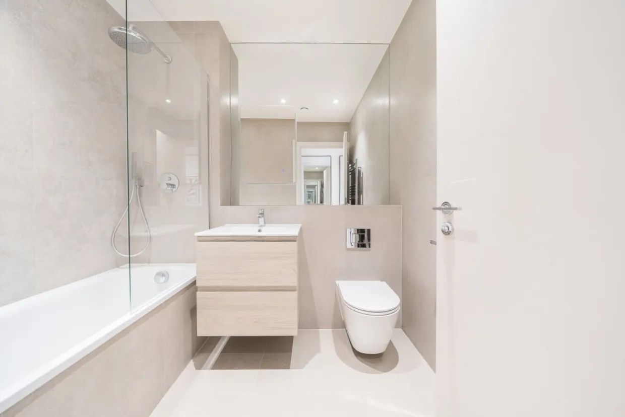 Voss Court London SW16 photo 14