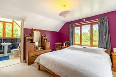 Isington Road, Isington, GU34 photo 14