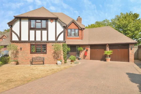 Orchard Drive, Littlestone, New Romne...