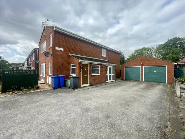 Woodland Avenue, Widnes, Cheshire, WA8