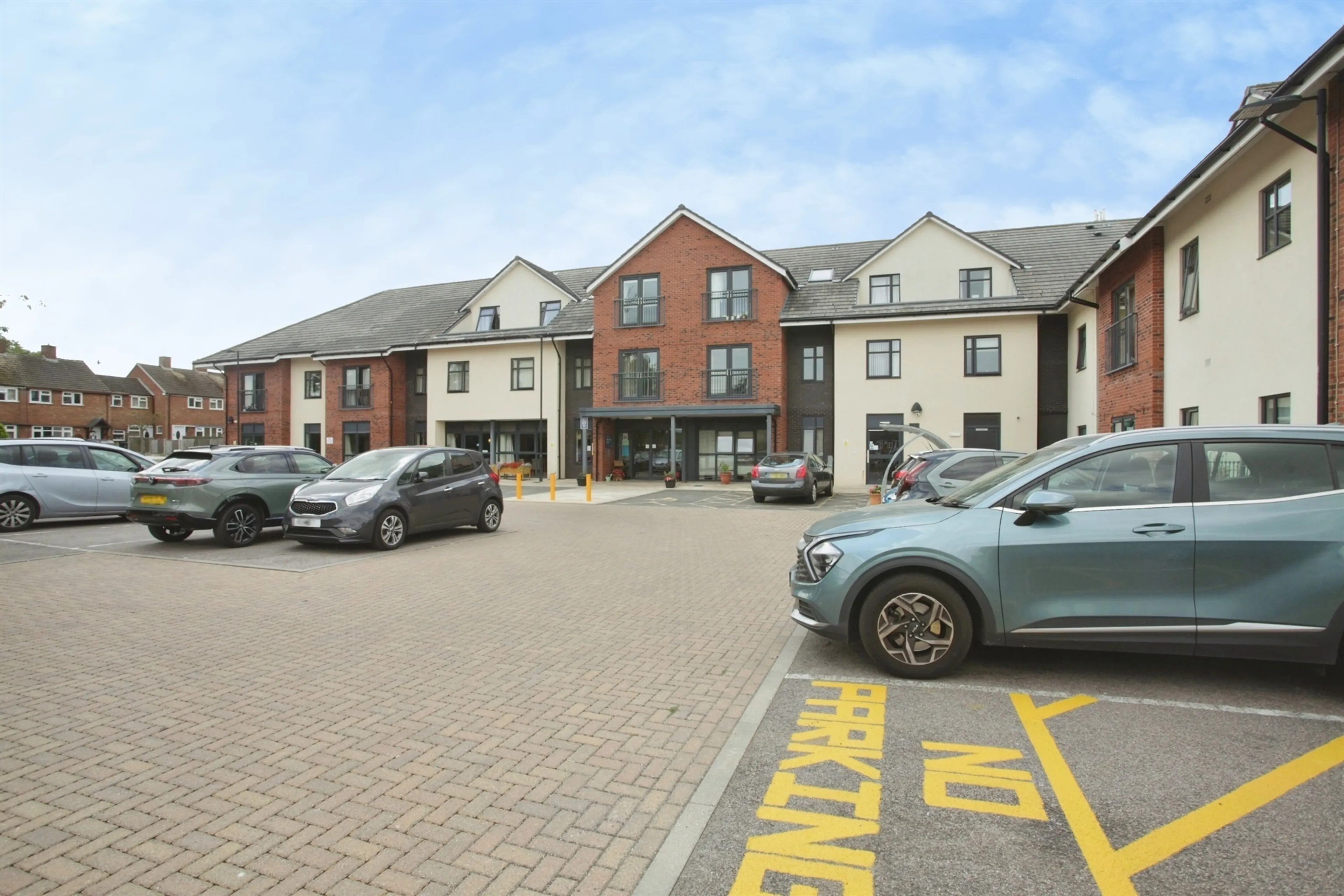 Property at Pettiver Crescent, Rugby