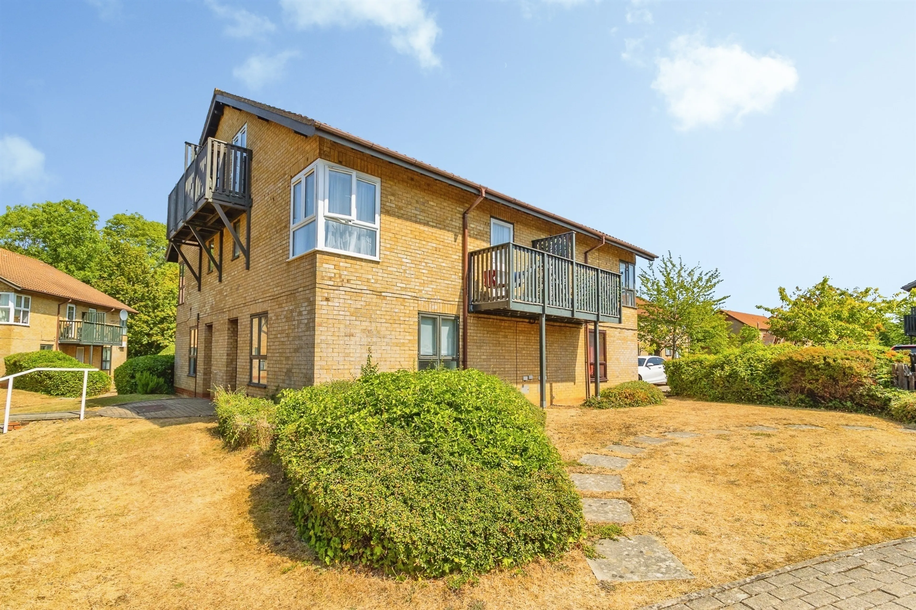 Property photo 0