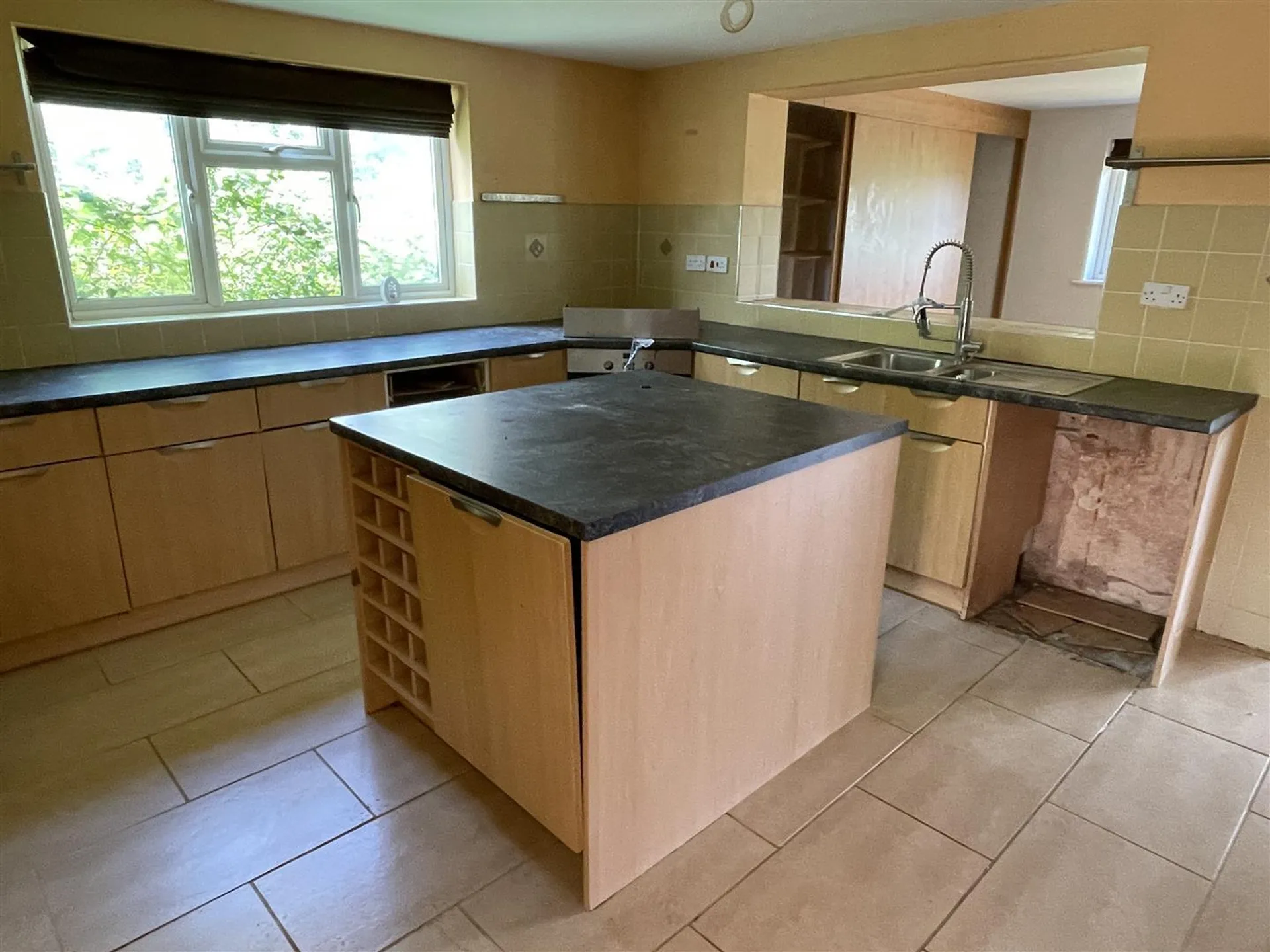 Property photo top 1