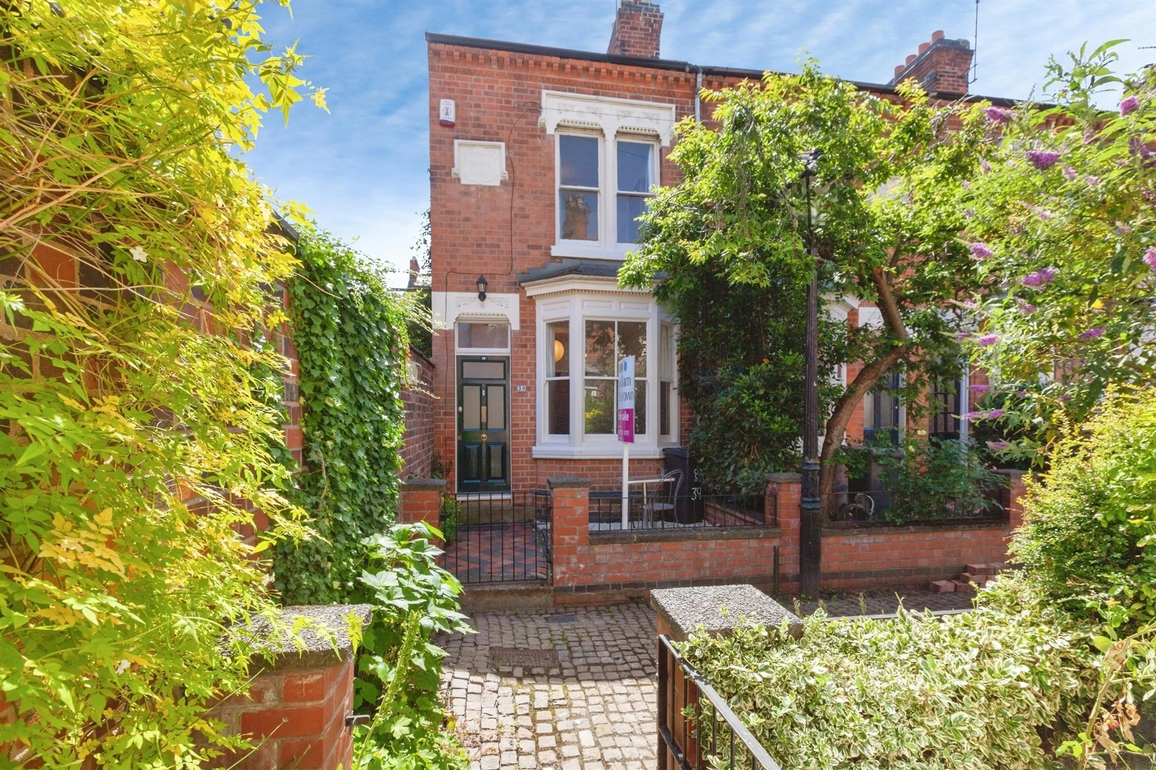 Property at Brookhouse Avenue, Leicester
