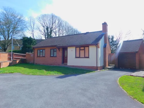Bishopslea Close, Wells, Somerset, BA5