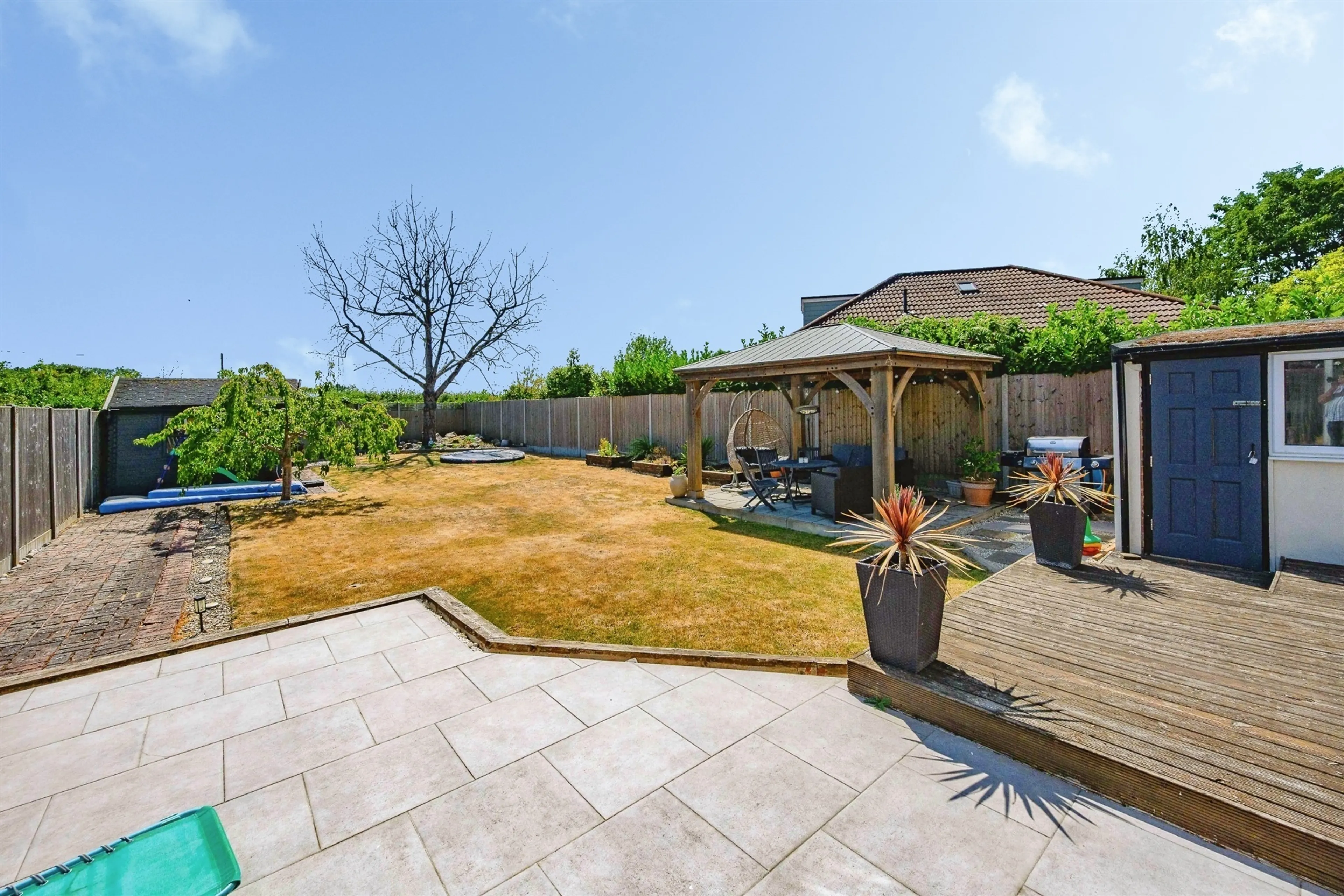 Property photo 11