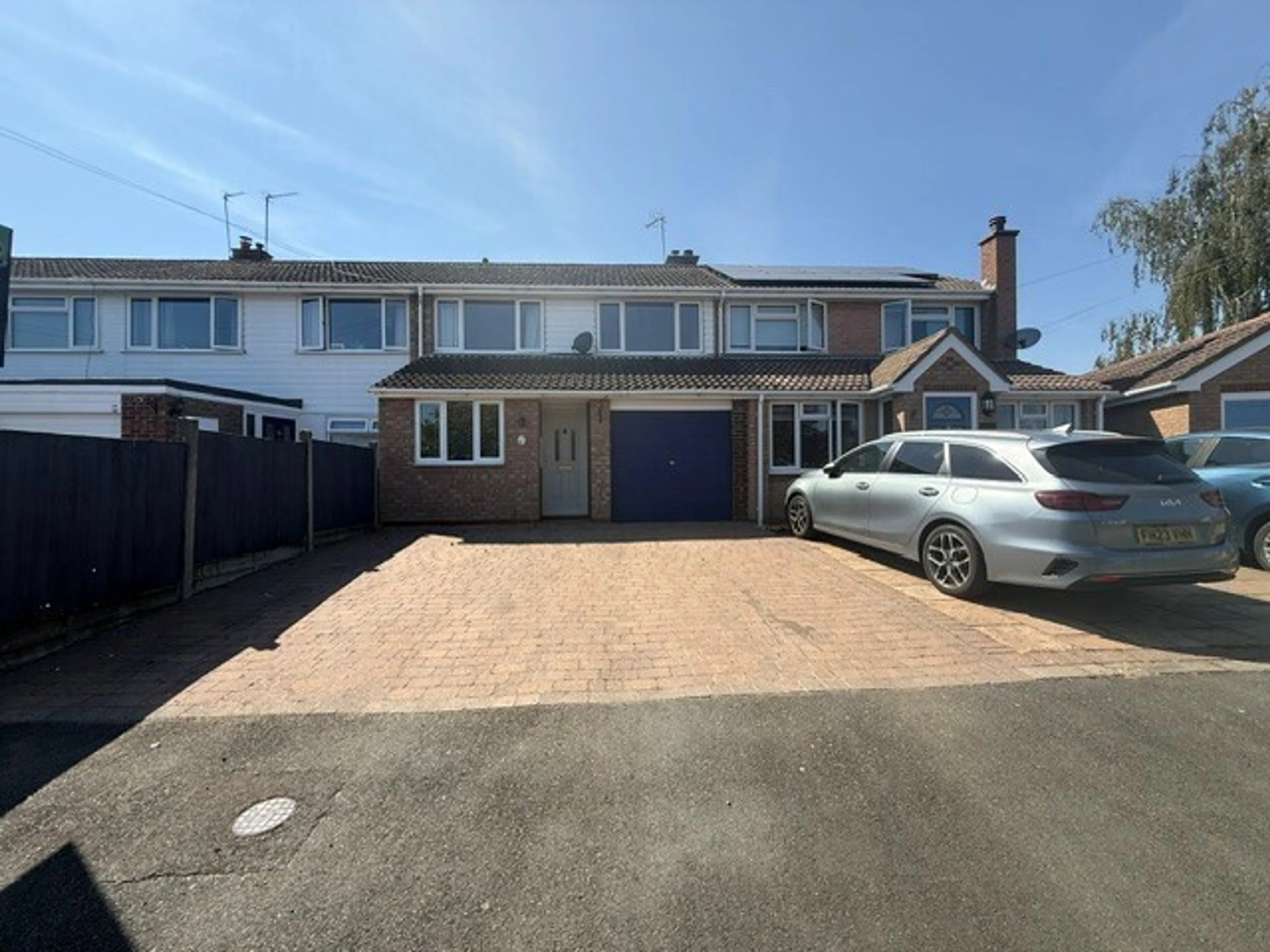 Property photo 0