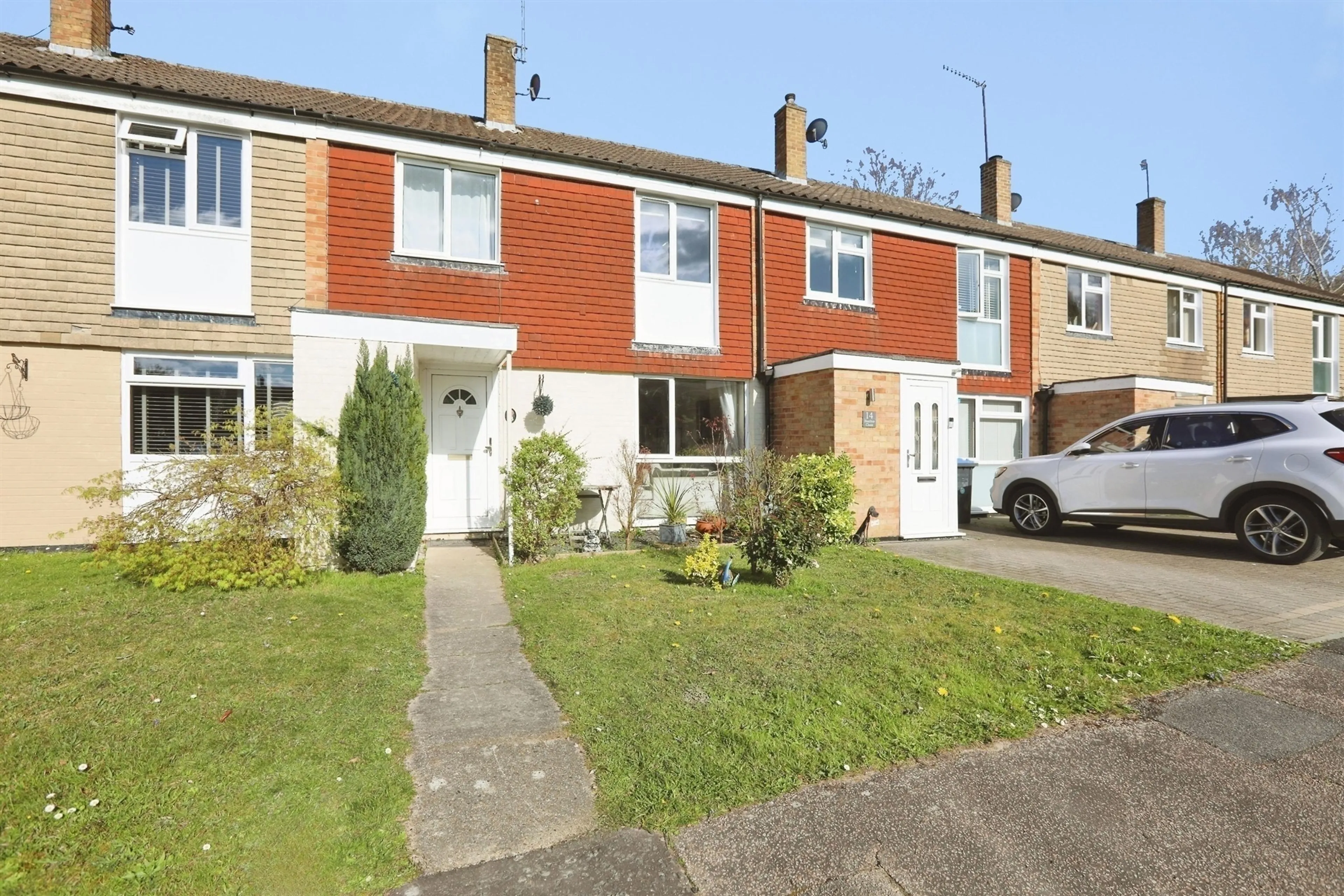Property at Heather Close, Copthorne, Crawley