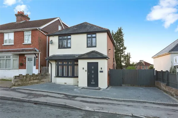 Hillside Avenue, Southampton, SO18