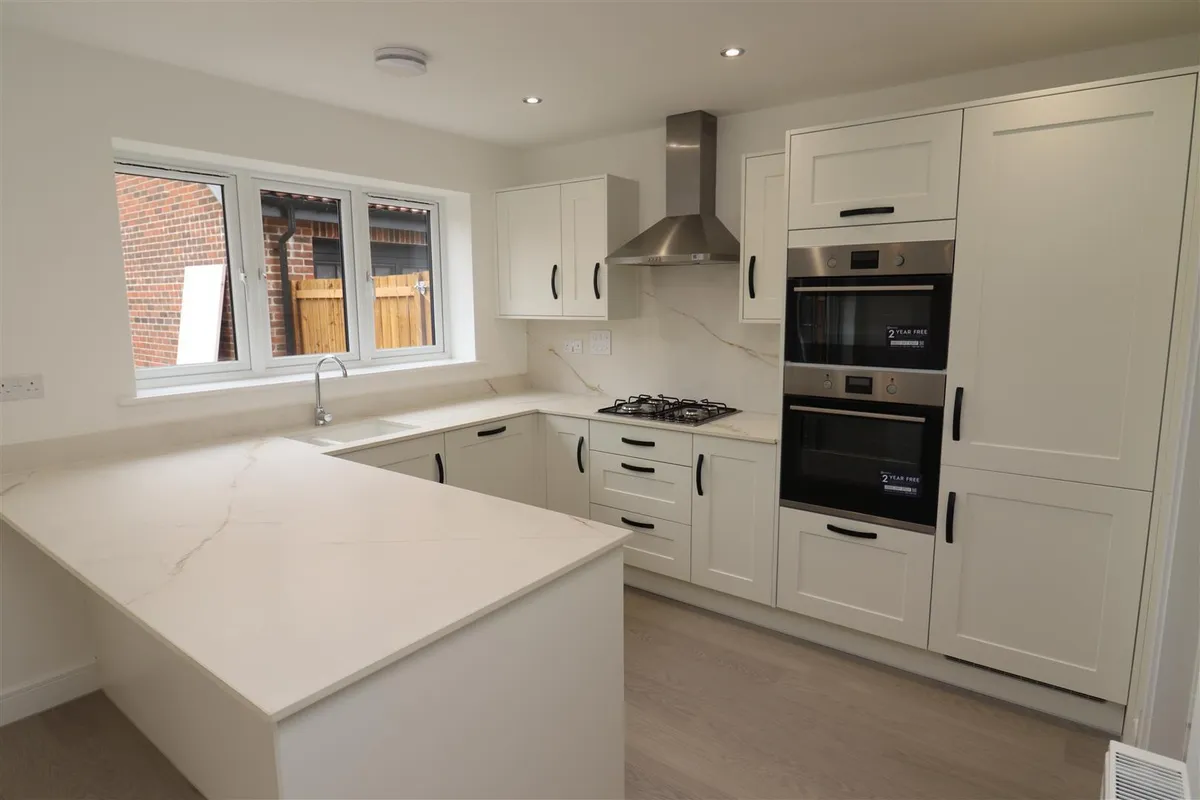 Blenheim Avenue, Brough