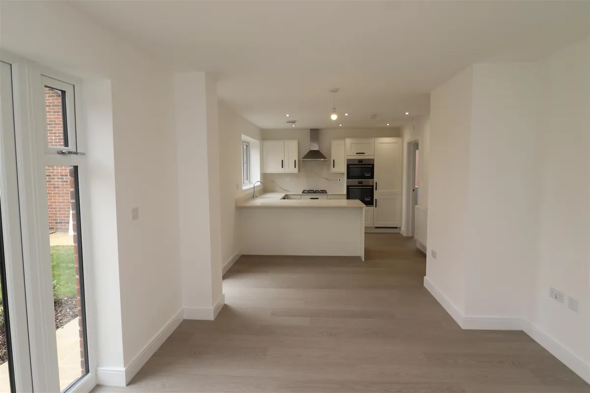 Blenheim Avenue, Brough